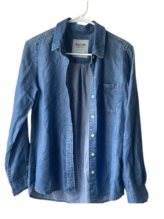 Mossimo Supply Co. Tops - Mossimo Supply Co. Blue Button Down Shirt